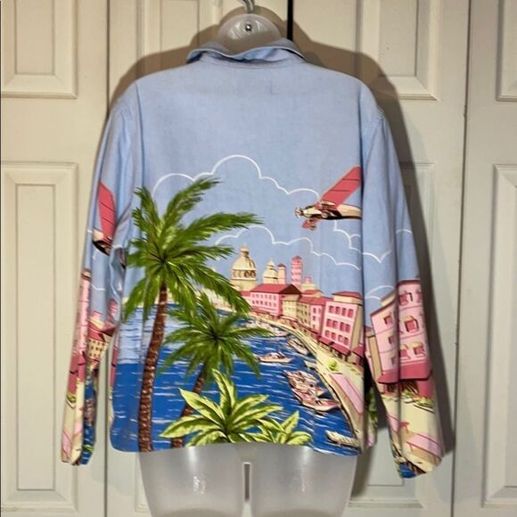 Tantrums Blue Chambray Lightweight Denim Shacket Beach Scene Large - Picture 9 of 14